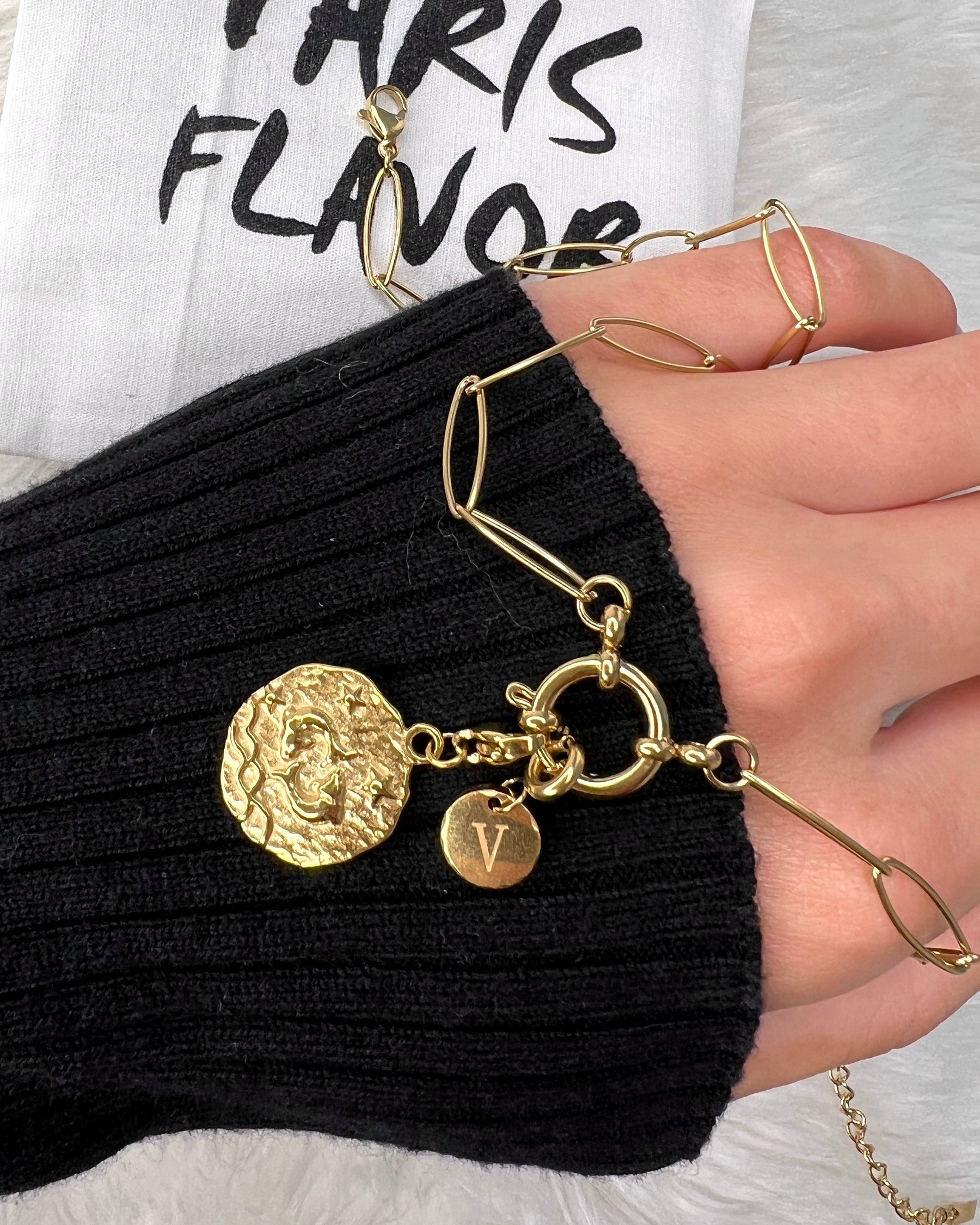 Collier Locker